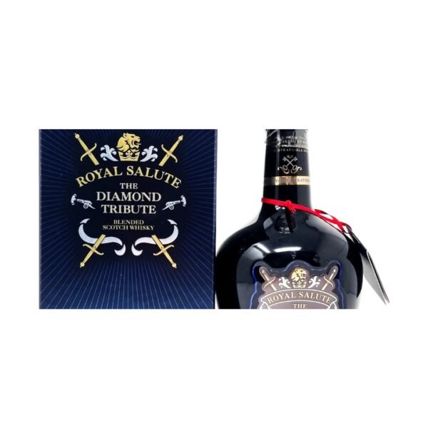 การผลิต Royal Salute Diamond Tribute 21 Year ใช้วิธีการใด?