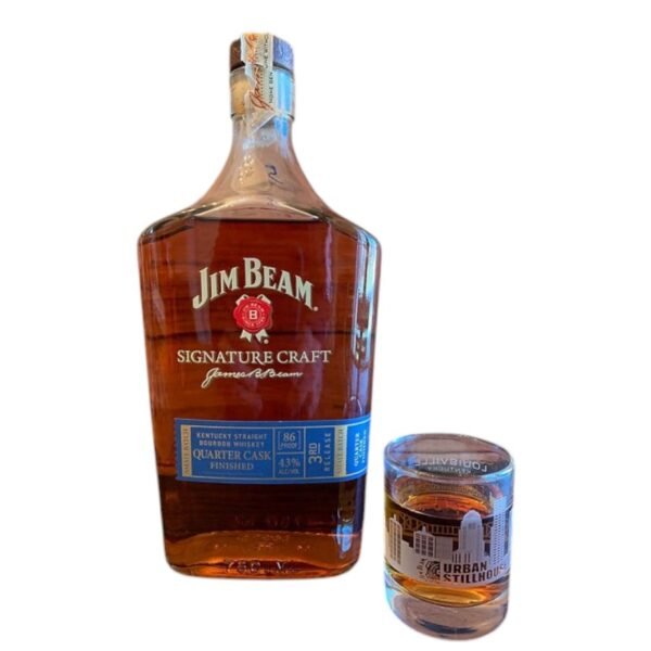 Jim Beam Signature Craft มีอะไรที่แตกต่างจากแบรนด์ Jim Beam อื่น ๆ?