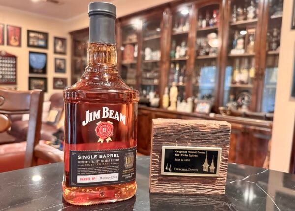 รสชาติและกลิ่นของ Jim Beam Single Barrel มีอะไรบ้าง?