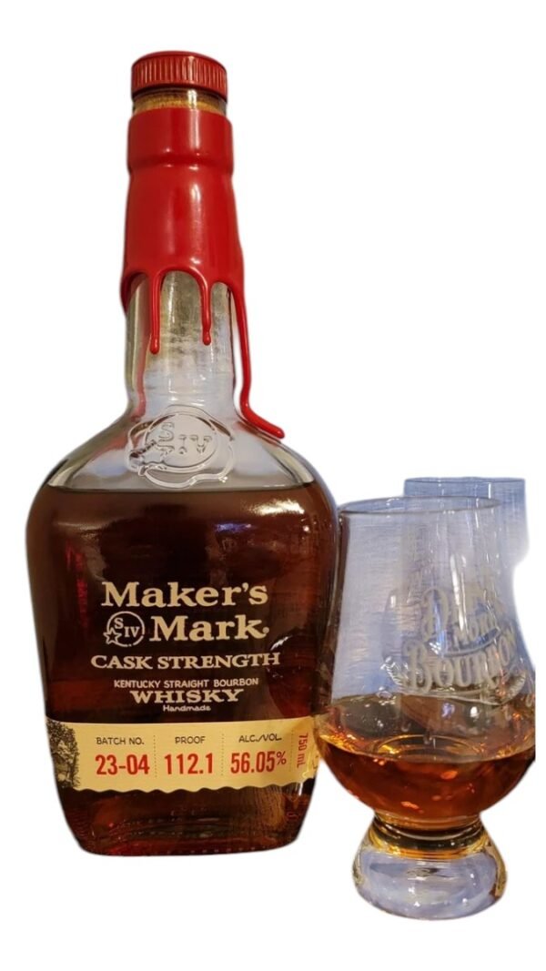 วิธีการดื่ม Makers Mark Cask Strength ที่ดีที่สุดคืออะไร?
