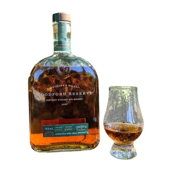 ข้อมูลเกี่ยวกับกระบวนการผลิต Woodford Reserve Rye เป็นอย่างไร?