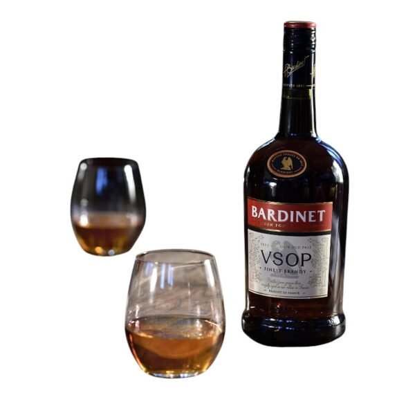 Bardinet VSOP มีอะไรเป็นเอกลักษณ์เมื่อเปรียบเทียบกับยี่ห้ออื่น?
