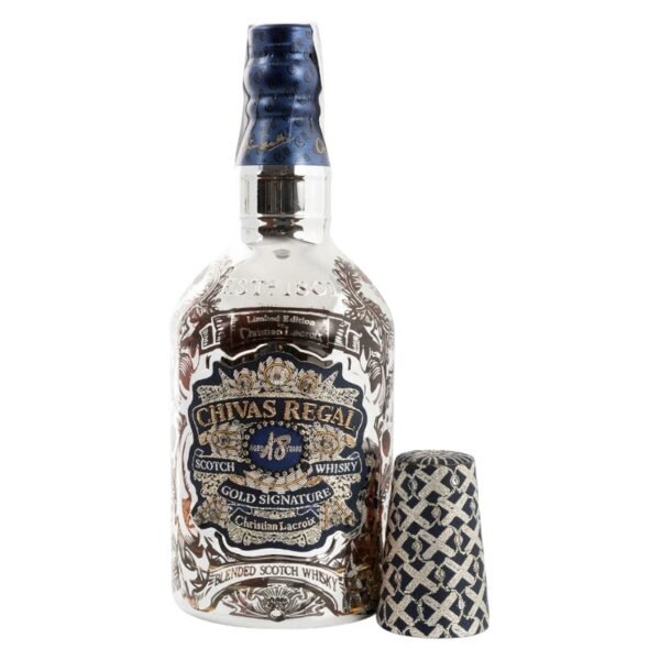 Chivas Regal 18 ปี โกลด์ซิกเนเจอร์ คริสเตียน ลาครัวร์ มีลักษณะเฉพาะอย่างไร?