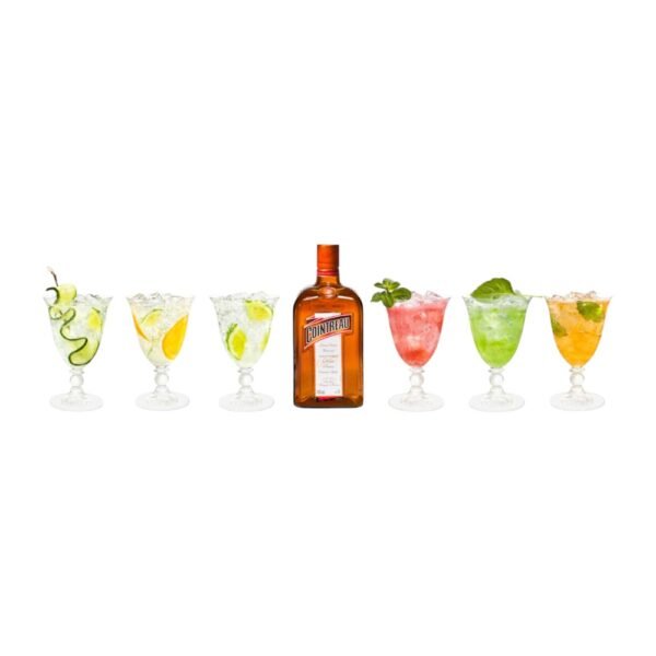 ส่วนผสมหลักใน Cointreau Fizz A Paris มีอะไรบ้าง?