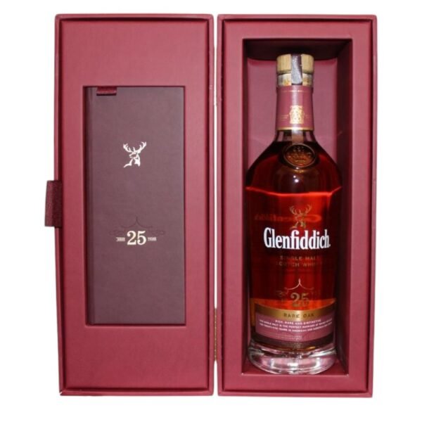 ความแตกต่างระหว่าง Glenfiddich 25 ปี กับรุ่นอื่นๆ คืออะไร?