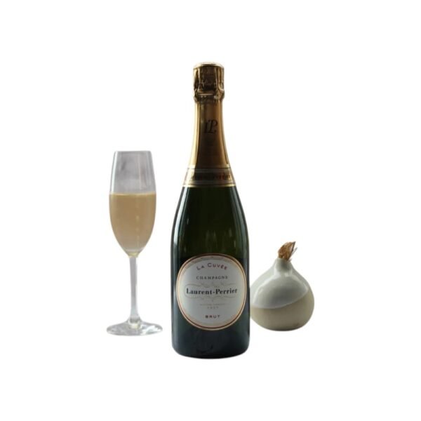 องค์ประกอบหลักที่ใช้ในการผลิต Laurent-Perrier La Cuvée Brut คืออะไร?