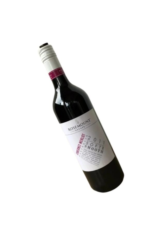 คุณสมบัติขององุ่นที่ใช้ใน Rosemount Estate Cabernet Merlot 2011 มีอะไรบ้าง?