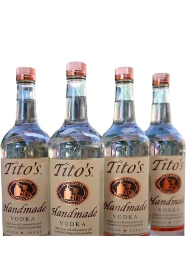 Titos Handmade Vodka มีส่วนผสมอะไรบ้างในการผลิต?