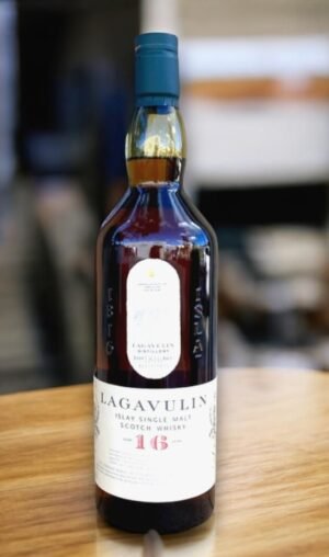 วิธีการดื่ม Lagavulin 16 Years Old ที่ดีที่สุดคืออะไร?