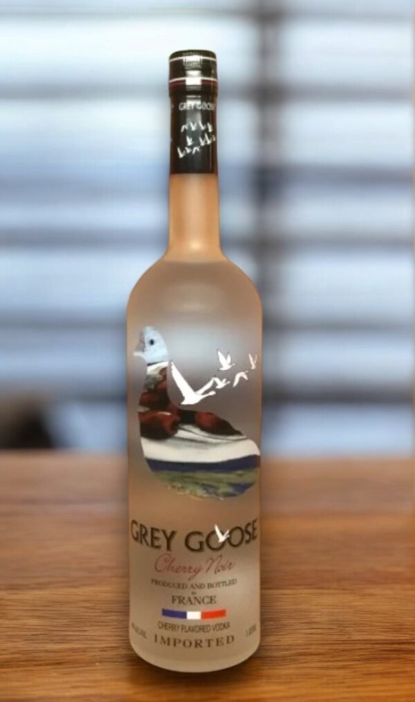 Grey Goose Cherry Noir มีรสชาติเป็นอย่างไร?