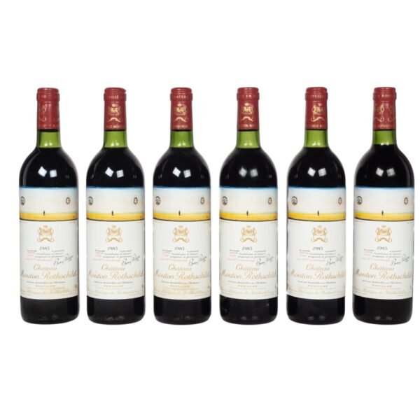 ศิลปินที่ออกแบบฉลากสำหรับ 1983 Chateau Mouton Rothschild คือใคร?