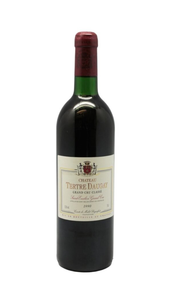 มีความแตกต่างหรือความคล้ายคลึงระหว่าง 1990 Chateau Tertre Daugay กับปีอื่นๆ ของรุ่นเดียวกันหรือไม่?