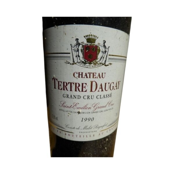 1990 Chateau Tertre Daugay มีส่วนผสมขององุ่นชนิดใดบ้าง?