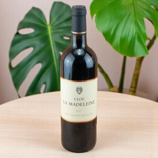 2011 Clos la Madeleine ไวน์แดง 🍇,