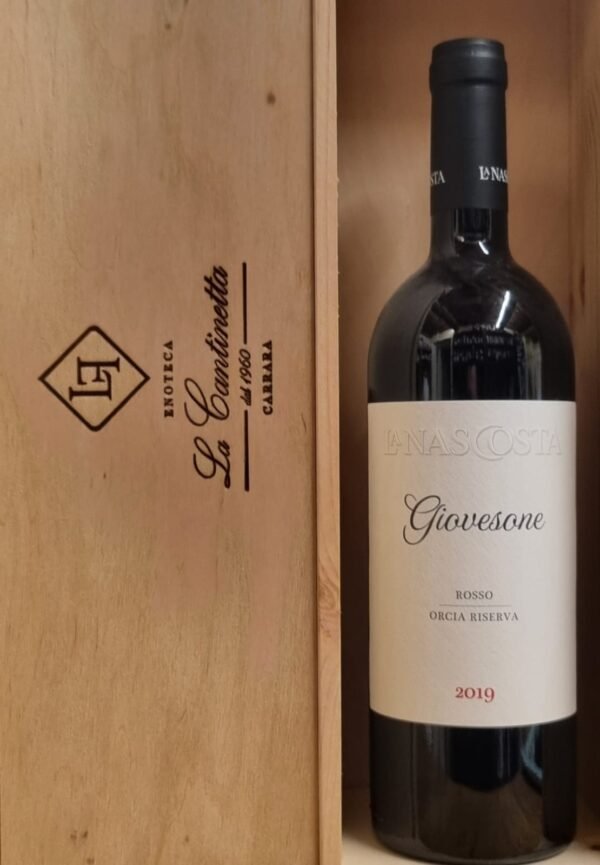 Giovesone Rosso Orcia Riserva DOC La Nascosta ความคิดเห็นจากผู้ใช้ 👥,