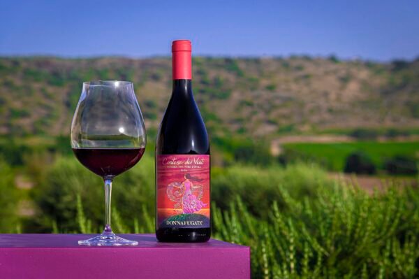 2021 Contesa dei Venti Nero d’Avola Vittoria DOC รสชาติ 🍒,